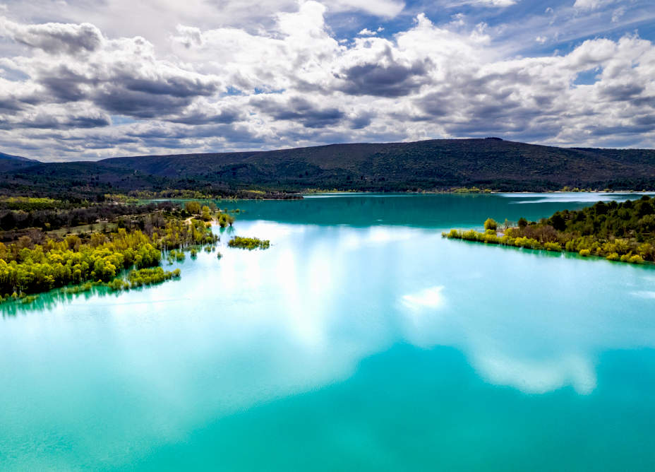Sainte-Croix Lake
